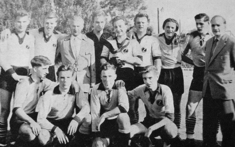 tl_files/verein/bilder/Chronik/Hanball Pokalsieger.JPG